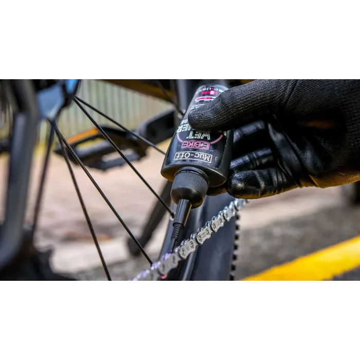 Muc-Off E-Bike Clean / Protect & Lube Kit - Lifestyle