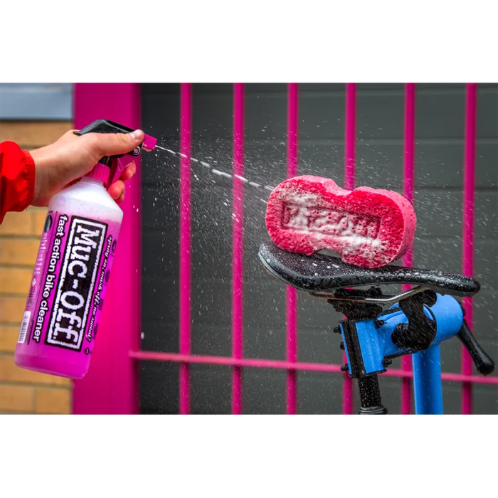 Muc-Off Punk Powder Bike Cleaner - Punk Powder w/ reusable bottle (4 pack) - Lifestyle