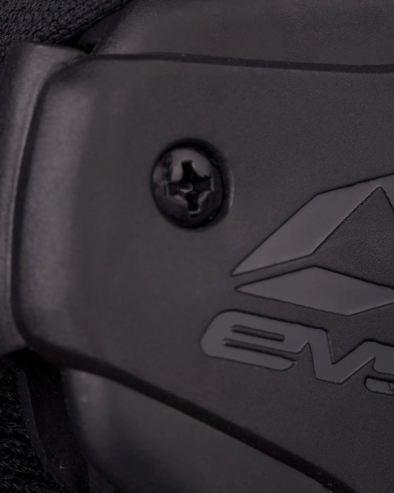 EVS RS9 Knee Brace