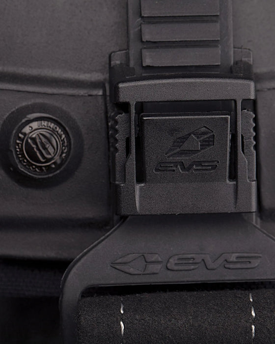 EVS RS9 Knee Brace