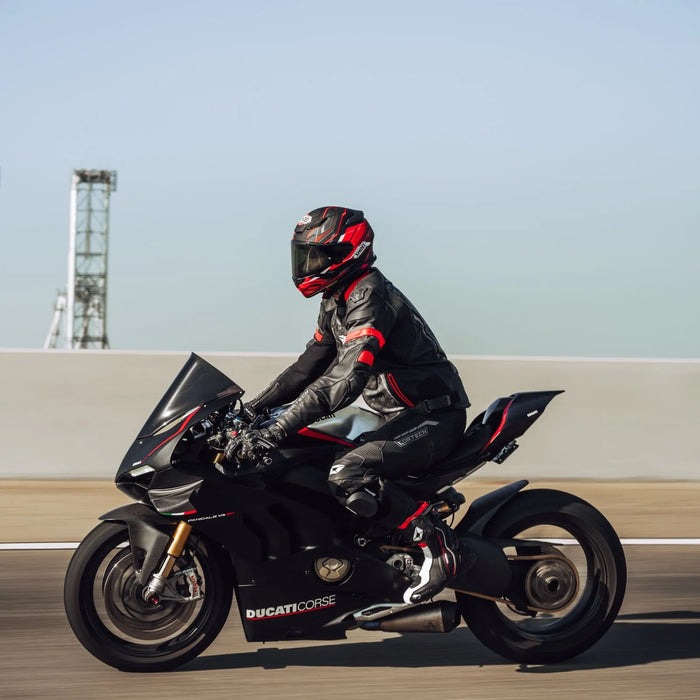 Shoei RF-1400 Capriccio Helmet