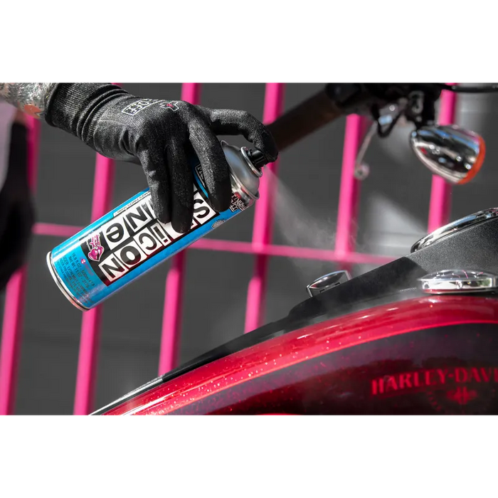 Muc-Off Silicon Shine Protection 500ml - Lifestyle
