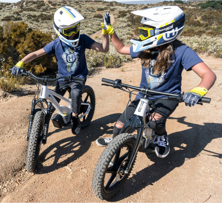 Stacyc 18eDrive Husqvarna Replica E-Bike for Ages 8-10