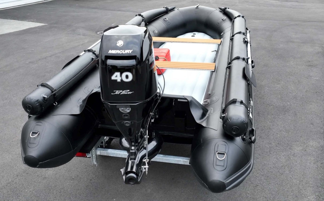 Stryker Jet 470 (15’ 4”) Air Jet Tunnel Inflatable Boat